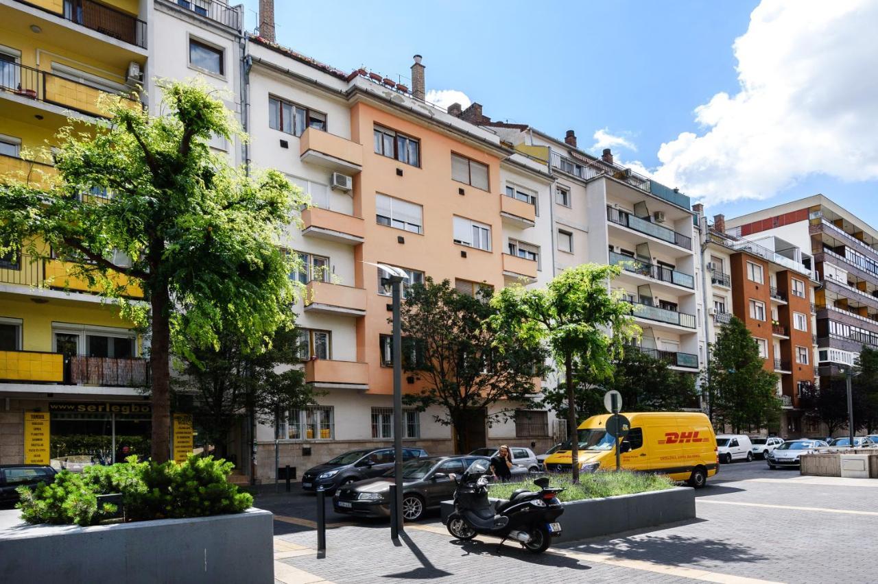 Buda Centre Homes By The Allee Shopping Mall Budapest Bagian luar foto