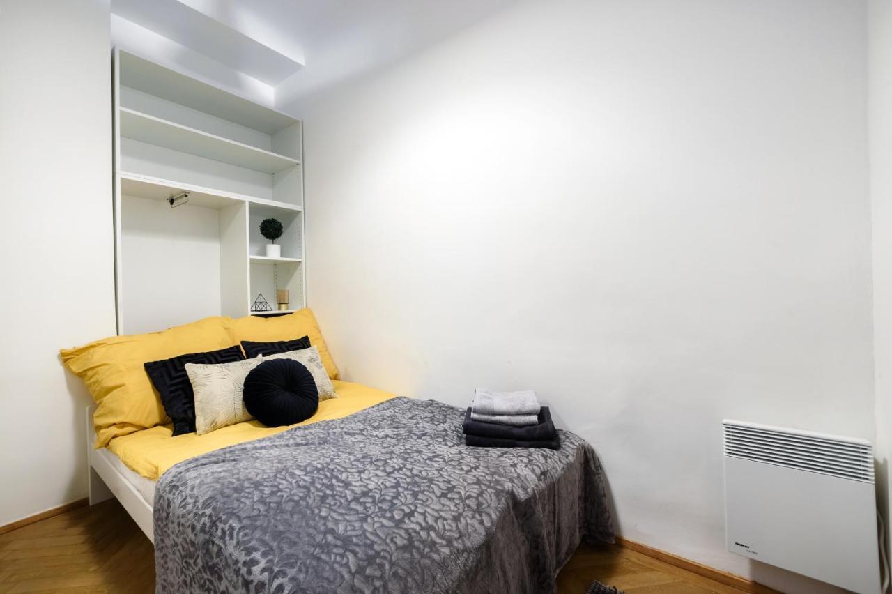 Buda Centre Homes By The Allee Shopping Mall Budapest Bagian luar foto